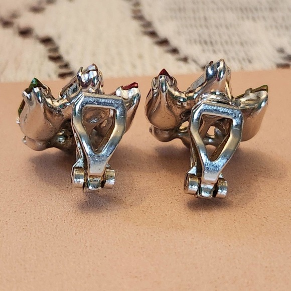 B. David Vintage Clip Earrings, Costure Jewelry, Rhinestones - Picture 4 of 4